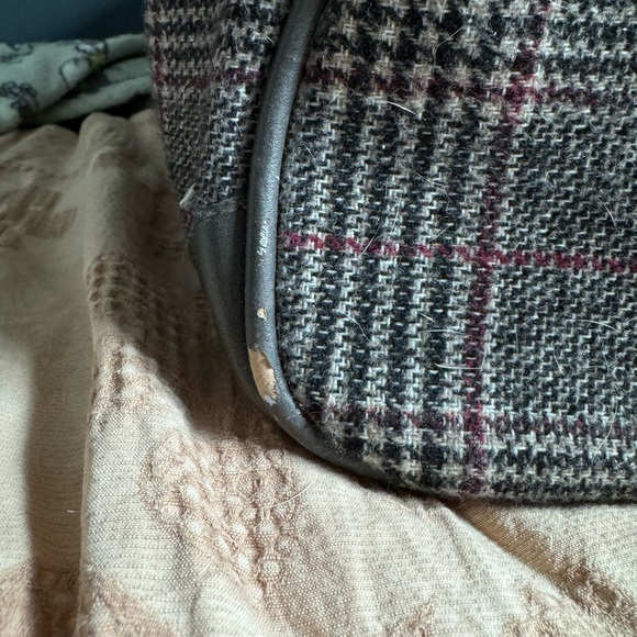 Adrienne Vittadini Duffle Bag - Picture 5 of 8